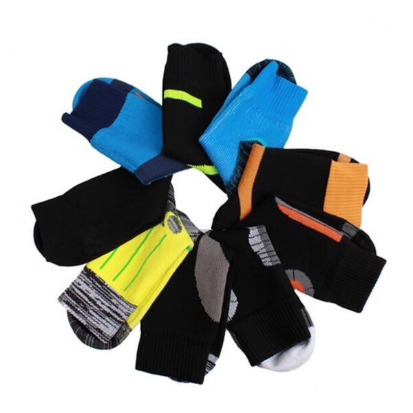 Waterproof-Socks-Men-Cycling-Sports-Socks-Climbing-Hiking-Skiing-Socks-Women-Coolmax-Outdoor-Dry-fast-Socks-2.jpg
