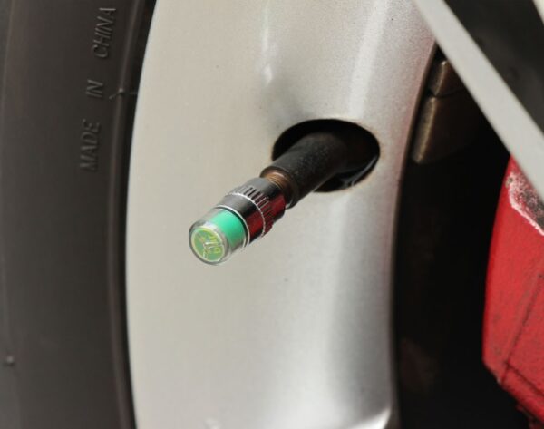 4PCS-Car-Tire-Valve-Caps-Pressure-Gauge-Monitor-Indicator-Tpms-Monitoring-Cap-Sensor-3-Color-Alert (2)