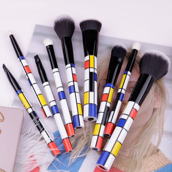 DUcare-9-PCS-Makeup-Brushes-Kabuki-Foundation-Eyeshadow-Blending-Powder-Brush-Goat-Hair-Make-Up-Brushes (4)