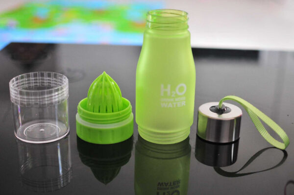 New-Xmas-Gift-650ml-Water-Bottle-plastic-Fruit-infusion-bottle-Infuser-Drink-Outdoor-Sports-Juice-lemon (4)