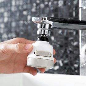 Moveable Kitchen Tap Head - image 3