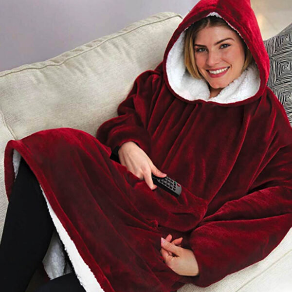 Winter Huggle Hoodie Blanket Hooded Robe Spa Bathrobe Sweatshirt Fleece Pullover Blanket For Winter Warm Blanket