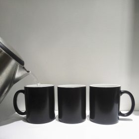 Awesome Color Changing Cup - image 3