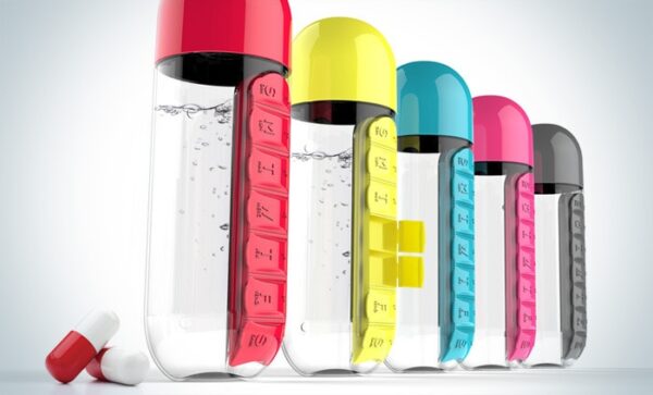 600ml Sports Plastic Water Bottle Maghiusa sa Adlaw-adlaw nga Pill Boxes Organizer Mga Botelya sa Pag-inom Leak Proof Bottle Tumbler 1