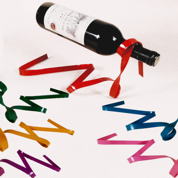 1Pc Hot New Novelty Iron Bottle Holder Suspension Stand Suspended Ribbon Wine Rack 1