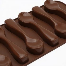 Spoon Cake Mold - image 3