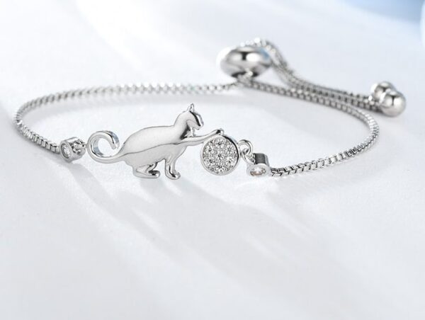 ANFASNI Hot Selling Cute Cat Adjustable Charm Bracelet Clear Cubic Zirconia Bangle Bracelets For Women Jewelry 5 e1546081905547