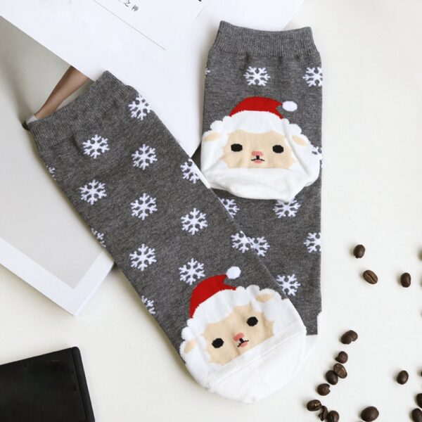 Christmas Short Socks Women Girls Autumn Winter Cartoon Santa Claus Printing Casual Socks Cute Unisex Soft 4