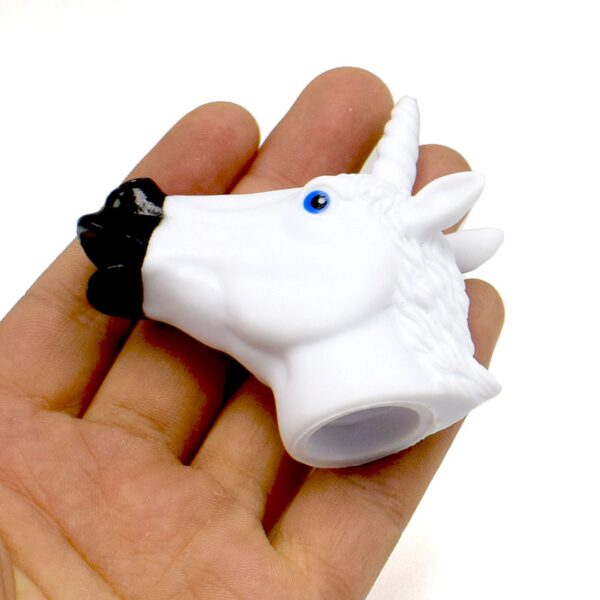 5PCS SET Flying Horse Animals Finger Nagpasabot Bisan Ang Unicorn Finger Hand Puppets para sa mga Bata 5