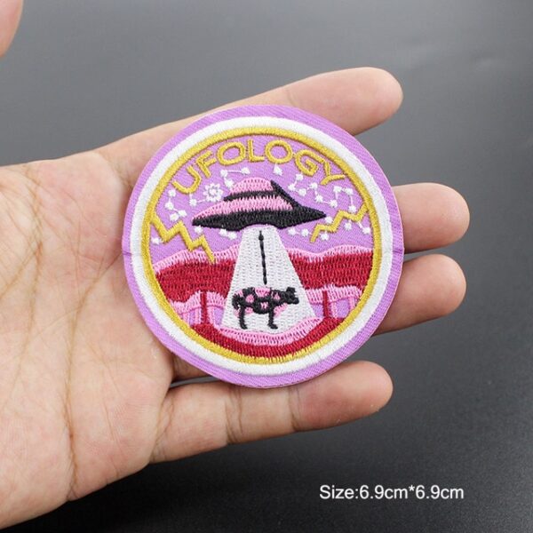 Fashion cool UFO Alien patches Embroidery iron on sewing for clothing Patches Round Badge stickers on 14.jpg 640x640 14