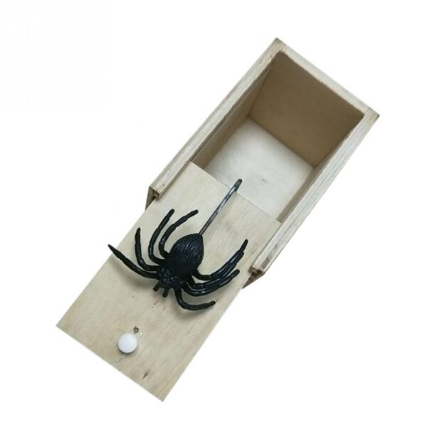 Hot Sale New Surprise Animals Spider Bite in Woden Box Gag Gift Practical Funny Joke Prank 1