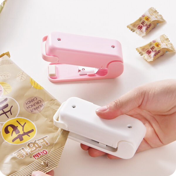 Portable Food Bag Clips Handheld Mini Electric Heat Sealing Machine Impulse Sealer Seal Packet Plastic Bag 5