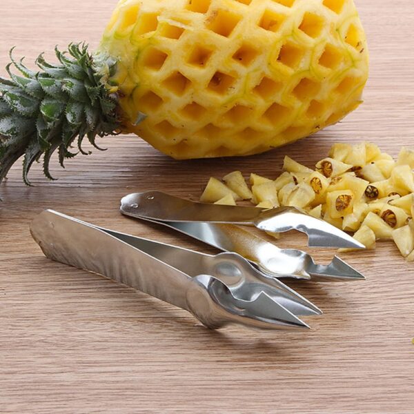 YIBO 1PC Stainless Steel Pineapple Slicer Eye Seed Remover Multifuctional Clip Fruit Vegetable Clip Tool Home 2