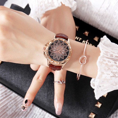 Luxury Brand Gold Watches alang sa mga Babaye Starry Rhinestone Dress Quartz Watches Ladies Creative Wristwatch Leather Strap 4..jpg 640x640 4