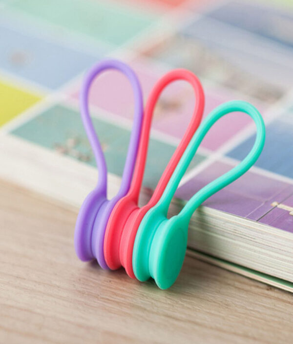 3-delni paket Ljubki magnetni nosilec za kabel za slušalke Korejski Kawaii Stacionarni kabel za navijanje Organizator pisalne mize 3 2