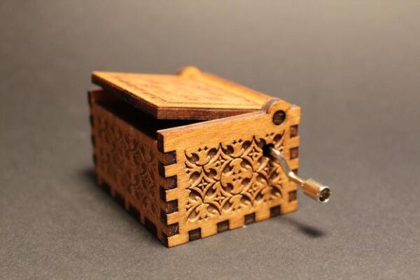 00 Engraved Wooden Music Box C 1024x1024 6e1638fa 918c 4c43 8c4c