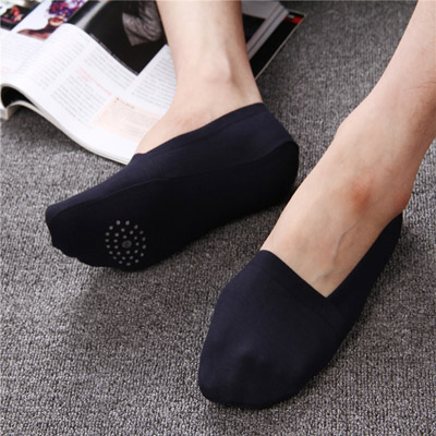 2019 високо квалитетни памучни машки чорапи од бамбус влакна невидливи плитки усти силиконски кратки чорапи што не се лизгаат 3.jpg 640х640 3