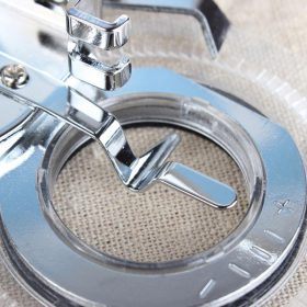 Flower Stitch Foot Press - image 3