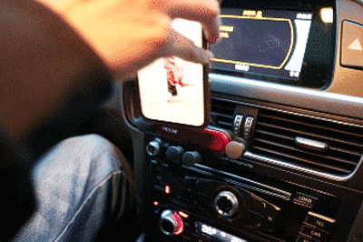 Universal Auto-Grip Car Phone Mount, Universal Auto-Grip Car Phone Mount