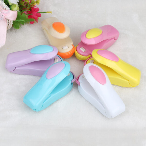 1 Piece Portable Household Mini Heat Sealing Machine Ceramic Impulse Sealer Seal Packing Capper Plastic Bag 1