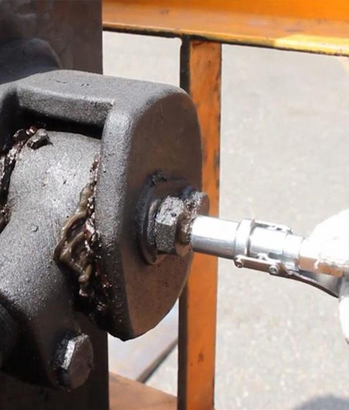 Lock Grease Coupler