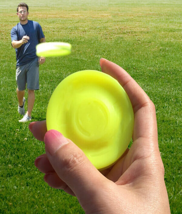 Mini Flying Disc Frisbie Pocket Flexible Soft New Spin In Catching Game Frisbie The New Way 7