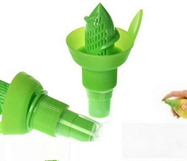 1PC Manual Juicer Orange Lemon Squeezers Lemorange Fruit Tool Citrus Spray Cooking Tools Kitchen Accessories OK 4