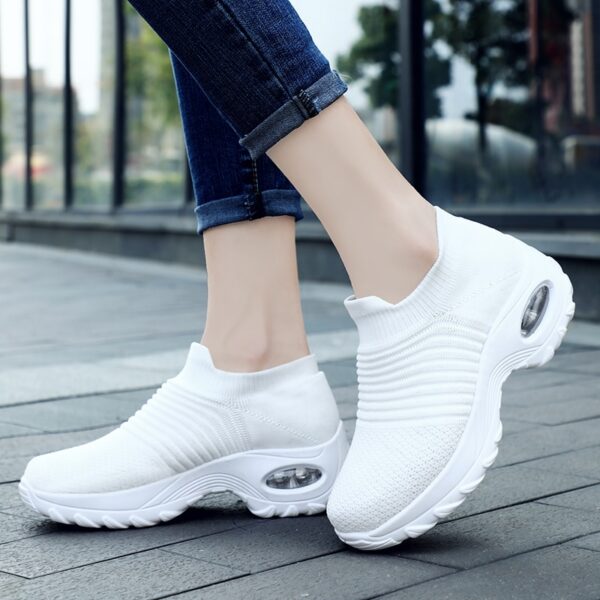 Tamaitai Sneaker Breathable Malamalama Tamaitai tamoe seevae i fafo Savalivali Cushioning Sport Jogging seevae Non slip Sneakers 2019