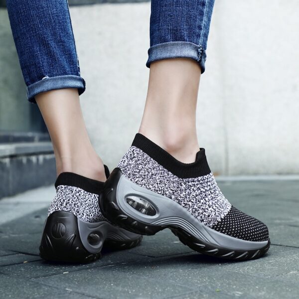 2019Women Sneaker Breathable Light Women Running Shoes Outdoor Walking Cushioning Sport Jogging Shoes Non slip Sneakers 4