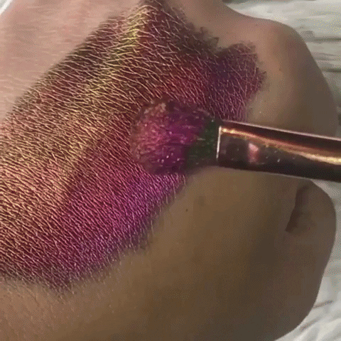 Multi-Chrome Shade Shifting Makeup, Multi-Chrome Shade Shifting Makeup