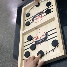 Table Desktop Battle 2 in 1 Ice Hockey Game - image 3
