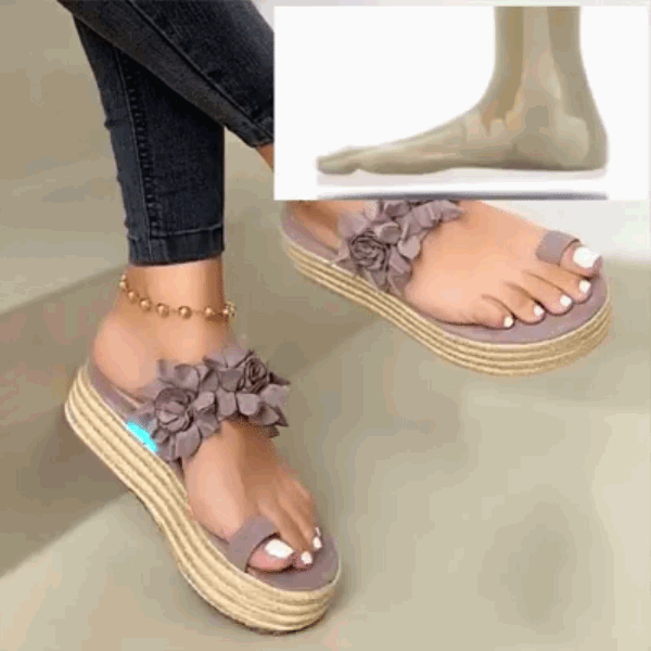correct toe comfy sandals