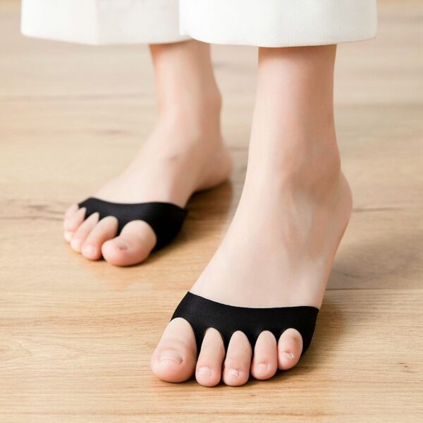 1 Pair Women Silk Sponge Socks Anti slip Lining Heelless Liner Sock Invisible Forefoot Cushion Foot 3