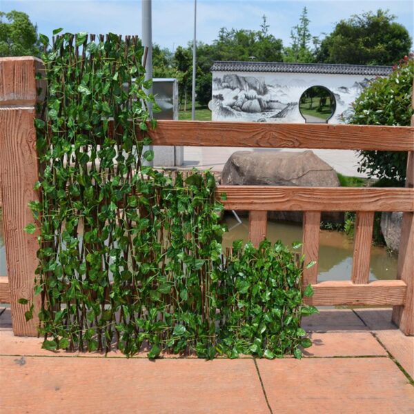 Mākslīgā dārza augu žogs, UV aizsargāts privātuma ekrāns āra lietošanai iekštelpās Dārza žogs piemājas mājas dekors 1