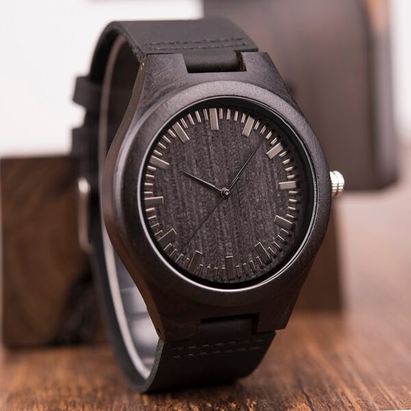 BOBOBIRD Relojes de hombre grabados Reloj personalizado de madera grabado en cuero de ébano Bonito regalo de aniversario Regalos de groosman 4