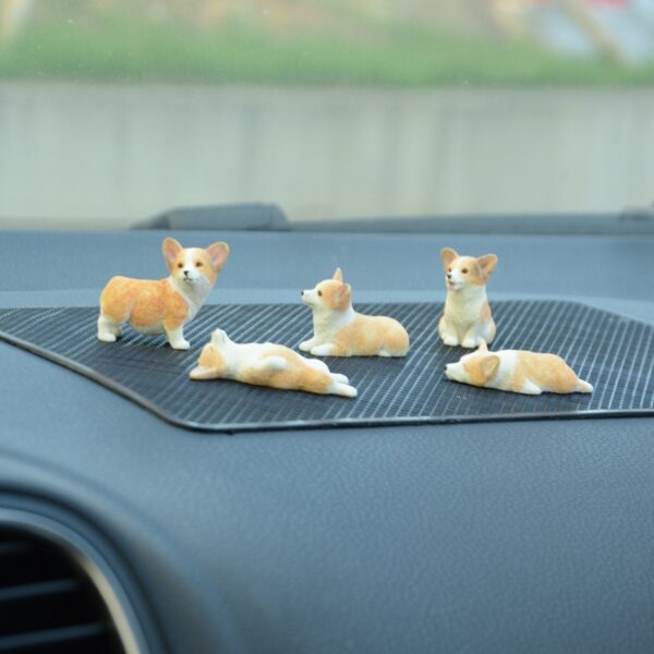 1set Simulation Mini Resin Corgi Miniature Figurines Cute Animal Car Ornament Home Office Desktop Decor Accessories 4