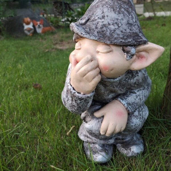 Funny Figure Tsirara Haske Ass Ado Elf Personage Ado Karamin Yaro sculpture Wajen Lawn tsakar gida Lambun 3 1