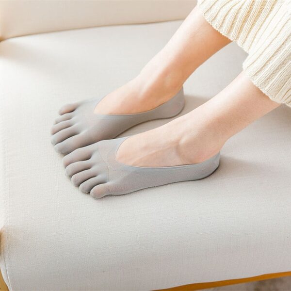 Ženske ljetne čarape s pet prstiju Ženske ultratanke čarape Funny Toe nevidljive sokken sa silikonom protiv proklizavanja 1.jpg 640x640 1