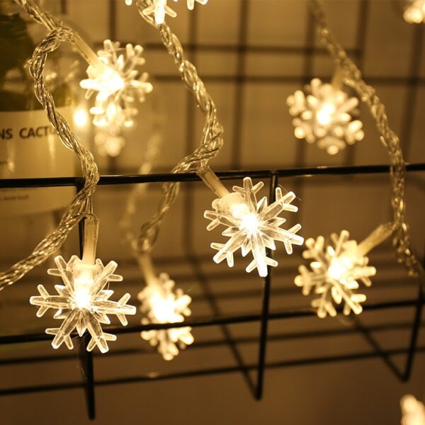 10 20 40 LED Fiocco di neve Stringa luminosa Ghirlande scintillanti Lampada natalizia alimentata a batteria Festa Matrimonio 3