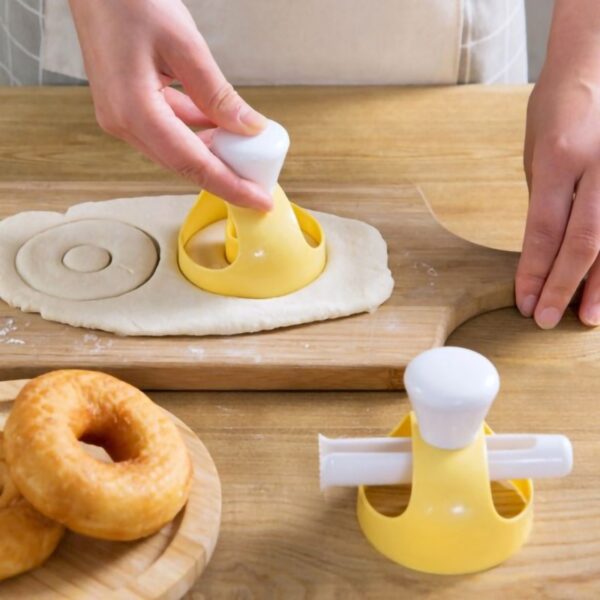 Hot Sale Food Grade ABS Donut Mold Cake Mold Baking Bakeware Cake Decorating Tools Desserts Bread