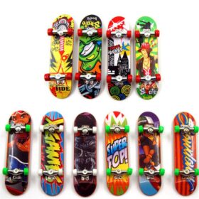 Finger Mini Skateboard - image 1