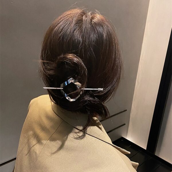 AOMU 2020 Fashion Vintage Metal Geometric Hollow Round Square Hair Sticks Hair Clip Headwear Hair Accessories 4