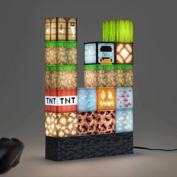 Minecraft Steve figura modello lampada da cucire Blocchi fai da te Costruzione di luce USB ricaricabile Tipo di pulsante Lampada da tavolo