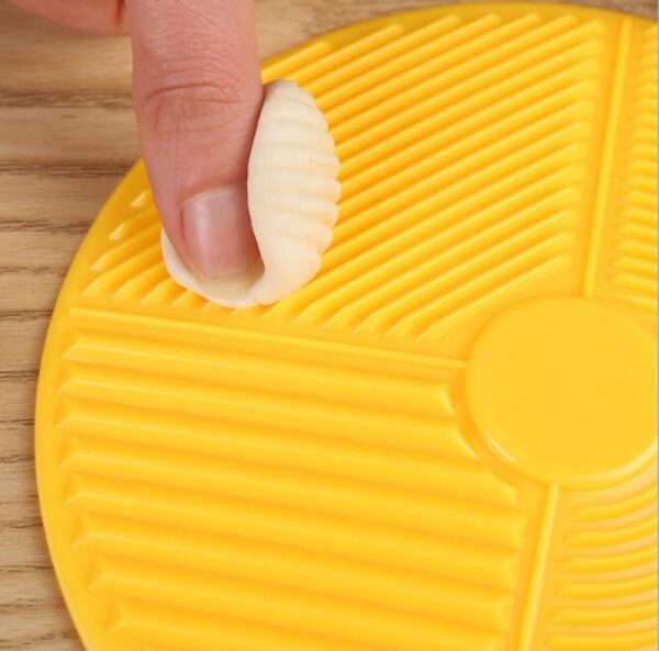 Pasta Mold Garganelli Board Premium Pasta Board Household Kitchen Cooking Pasta Board Macaroni 3