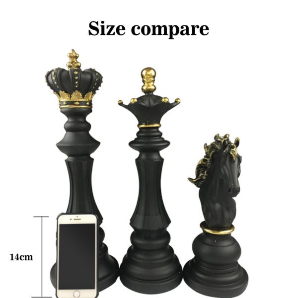 1Pcs Resini Chess Pieces Board Games Awọn ẹya ẹrọ International Chess Figurines Retro Ile Ohun ọṣọ Simple Modern Chessmen 2