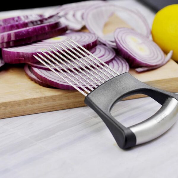 Stainless Steel Onion Cutter Onion Fork Fruit Vegetables Slicer Tomato Cutter Knife Cutting Safe Aid Holder