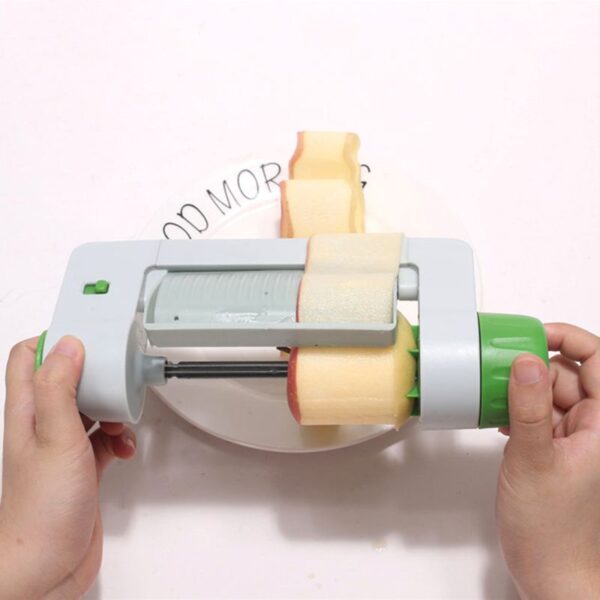 Veggie Sheet Slicer the innovative tool for cutting vegetables and fruits into extra thin strips 3