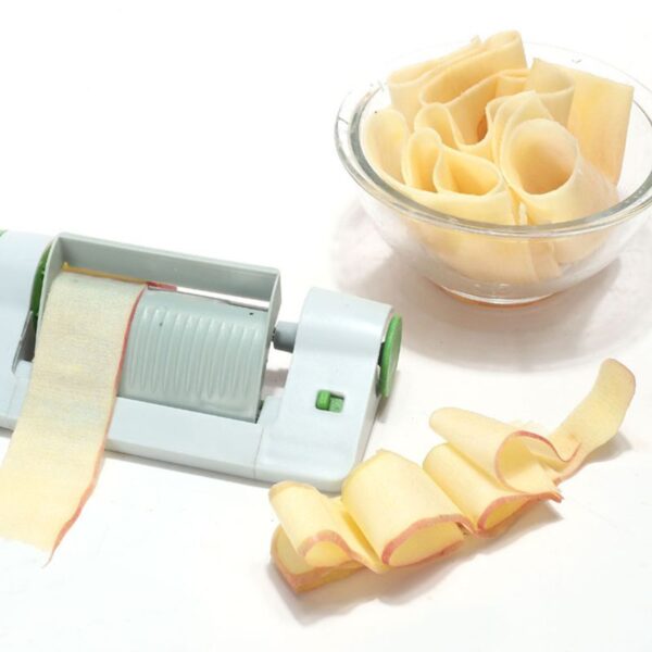 Veggie Sheet Slicer the innovative tool for cutting vegetables and fruits into extra thin strips 4