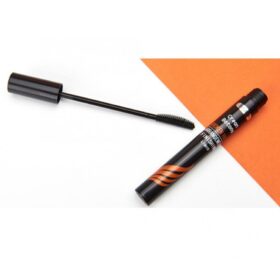 Anti-Frizz Hair Finishing Stick - image 6