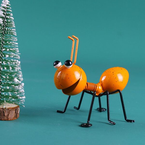 Home Wrought 3D Iron Ant Ornaments Wall Hanging Pendant Home Decoration Crafts Bedroom Art Wall Accents 3